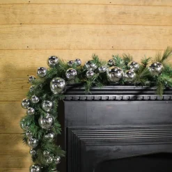 Garlands^RAZ 4', Silver Ball Garland