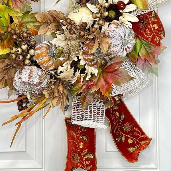 Creations^* Autumn Leaves Wreath