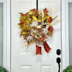 Creations^* Autumn Leaves Wreath