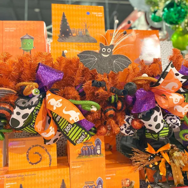 Floral^Liberty Floral Bat Cookie Spray