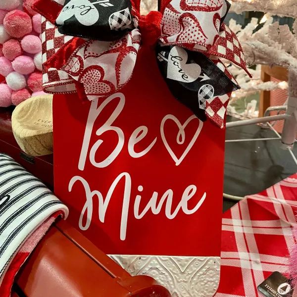 Focal Points^Burton & Burton Be Mine/Love Always Hanging Decor