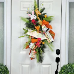 Door Decor^* Carrot Crossing Teardrop