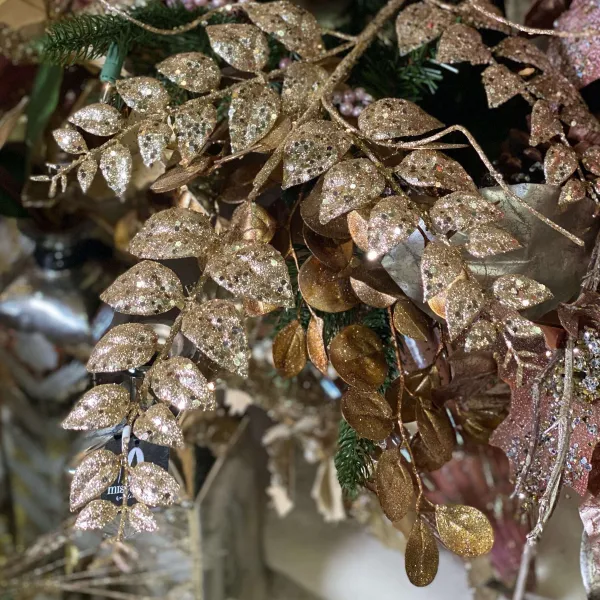 Sprays^Regency Champagne Fern Spray