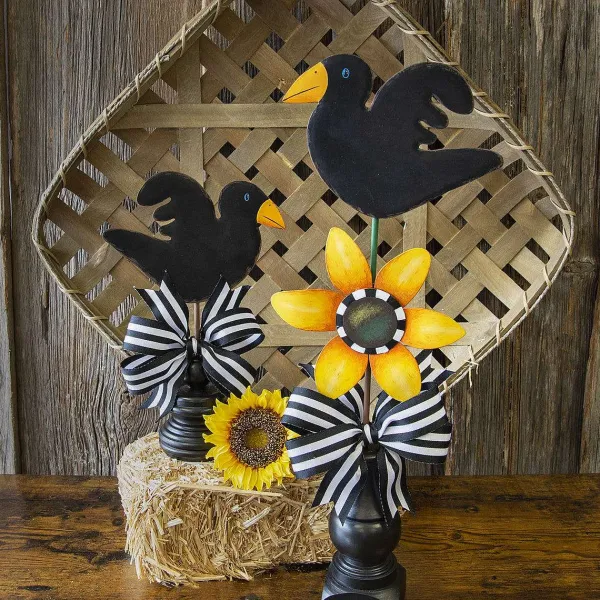 Pot Stakes^The Round Top Collection Crow And Sunflower Stakes