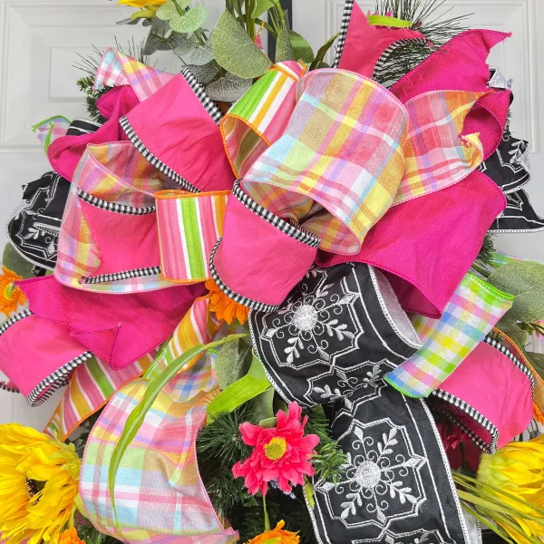 Spring Ribbon^D. Stevens Faux Dupion Filigree Design In White And Black, 4" X 10Yd.