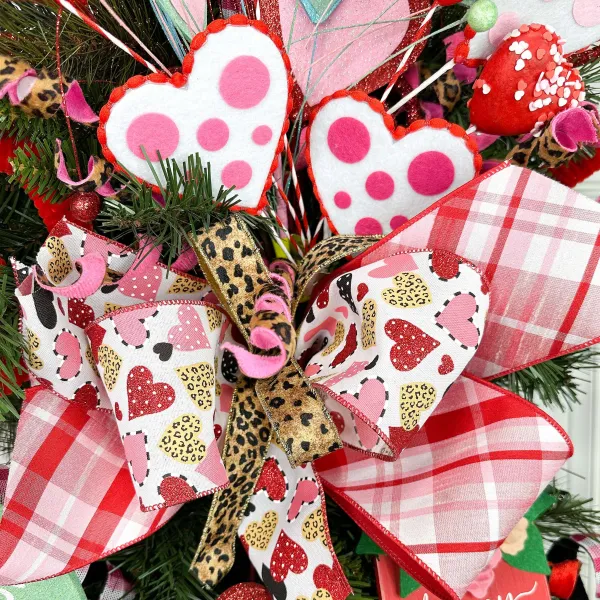 Sprays^Craig Bachman Felt Polkadot Heart Spray, 24.5"