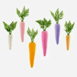 Figurines^180 Degrees Flocked Colored Carrot