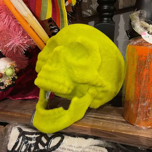 Focal Points^180 Degrees Flocked Skull