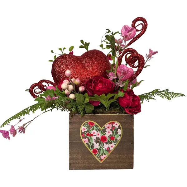 Creations^* Full Of Love Valentine Arrangement