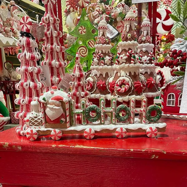 Table Decor^Regency Gingerbread Train
