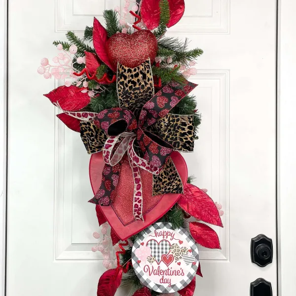 Floral^Craig Bachman Glittery Heart Pick, Red