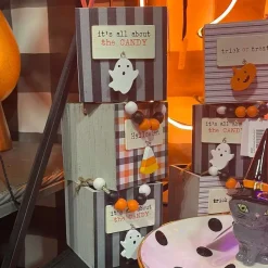 Figurines^Transpac Halloween Decor Box