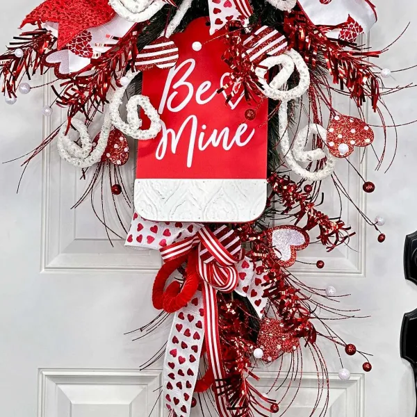 Door Decor^* Heartfully Yours Teardrop