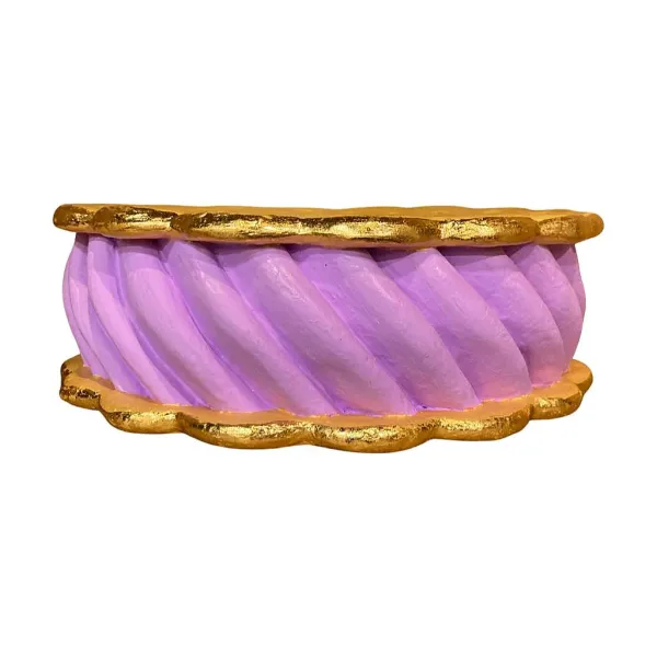 Focal Points^Glitterville Ice Cream Sandwich Display By