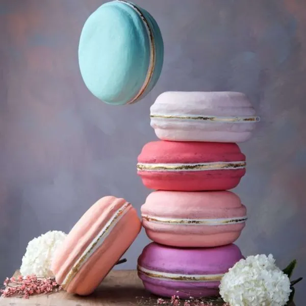 Figurines^Glitterville Large Macaron Display By