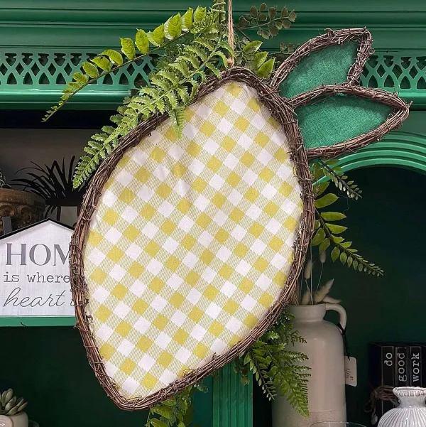 Door Decor^Craig Bachman Lemon Fabric Grapevine Door Design