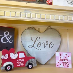 Figurines^Burton & Burton Loads Of Love Shelf Sitter
