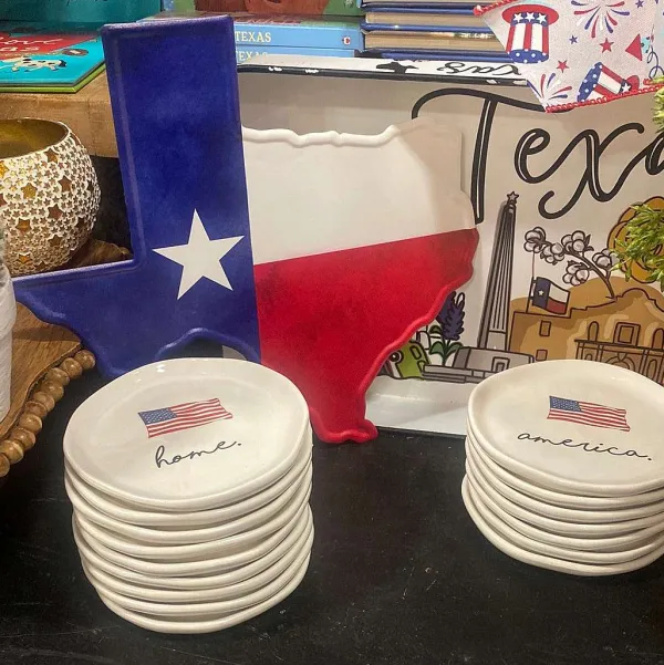 Focal Points^Craig Bachman Metal Texas Flag