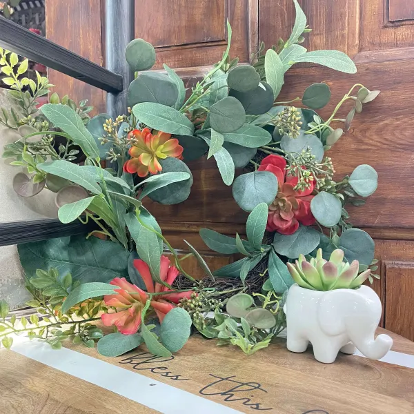 Succulents^CRI Mixed Succulent Wreath 6"