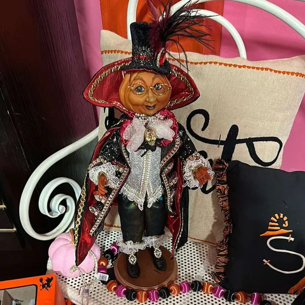 Table Decor^Mark Roberts Mr. Pumpkin Head, Small