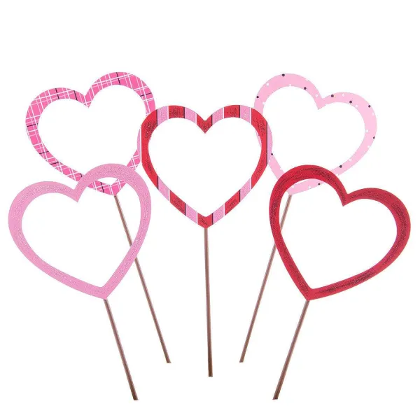 Pot Stakes^The Round Top Collection Open Heart Stake