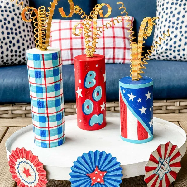 Wall Decor^The Round Top Collection Patriotic Rosette Fan Magnets