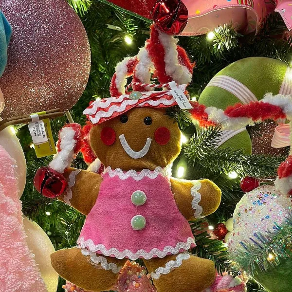 Focal Points^Liberty Floral Plush Gingerbread