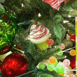 Floral^LIBERTY FLORAL Red And Green Chenille Cupcake Pick