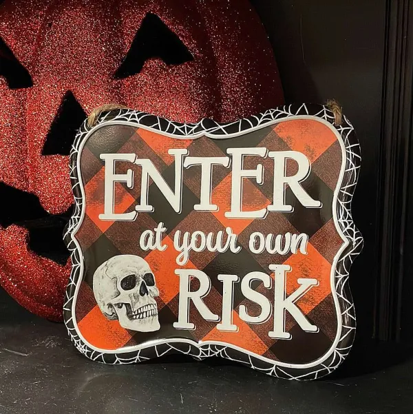 Table Decor^Craig Bachman Risk Halloween Sign