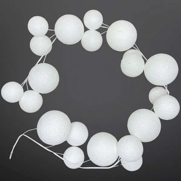 Winter^RAZ Snowball Ball Garland, 5.5'