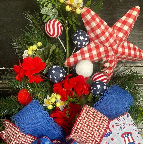 Floral^Liberty Floral Star Stripe Ball Spray