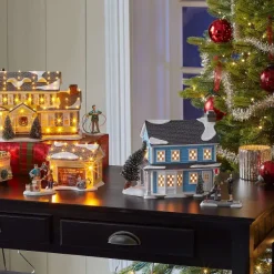 Table Decor^Department 56 The Chester House, Dept. 56 Village
