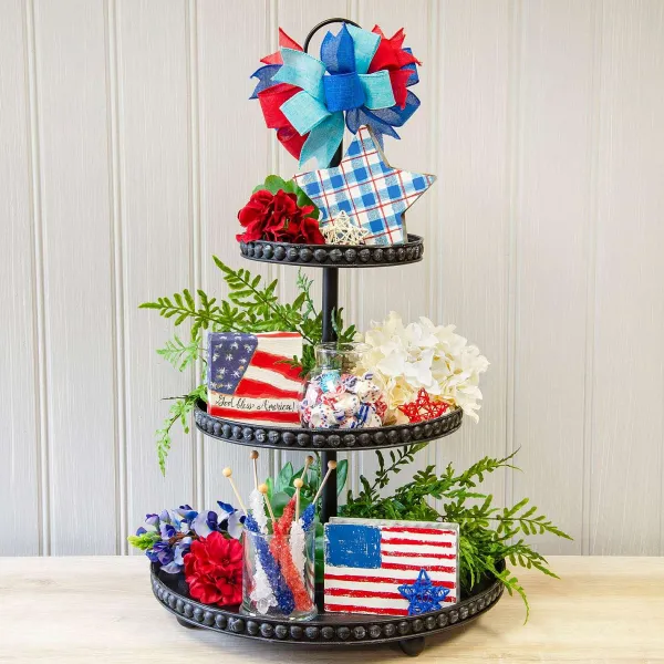 Figurines^The Round Top Collection Two-Sided Star Tier Sitter