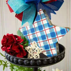 Focal Points^The Round Top Collection Two-Sided Star Tier Sitter